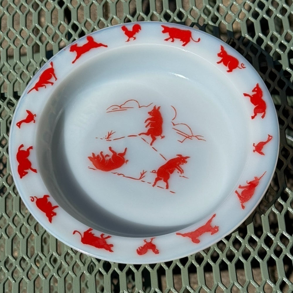 Vintage~Hazel Atlas~3 Little Pigs~Childs Soup Bowl~W/Red Nursery Animals~G13**